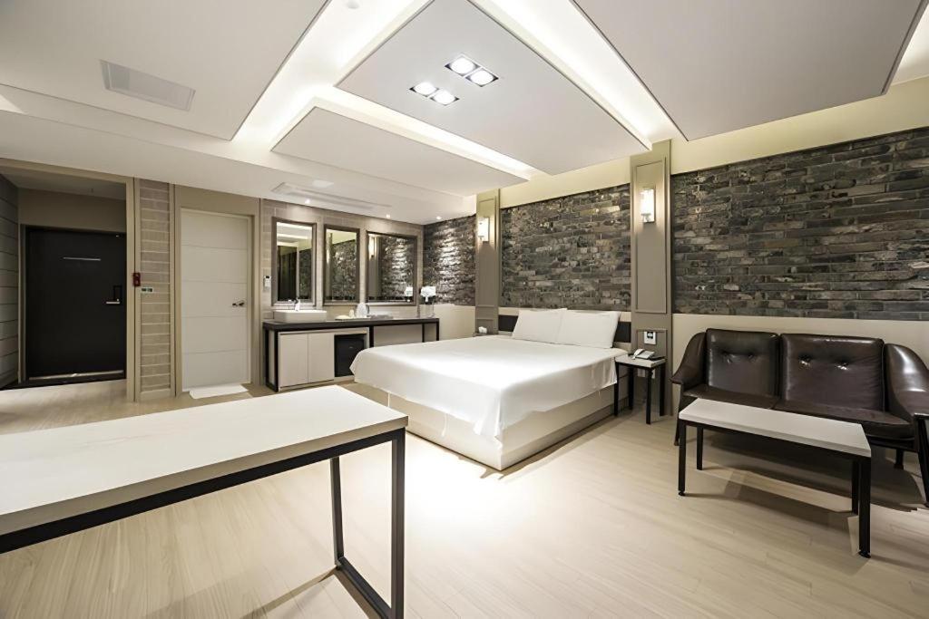 Pohang Hotel View Exterior photo